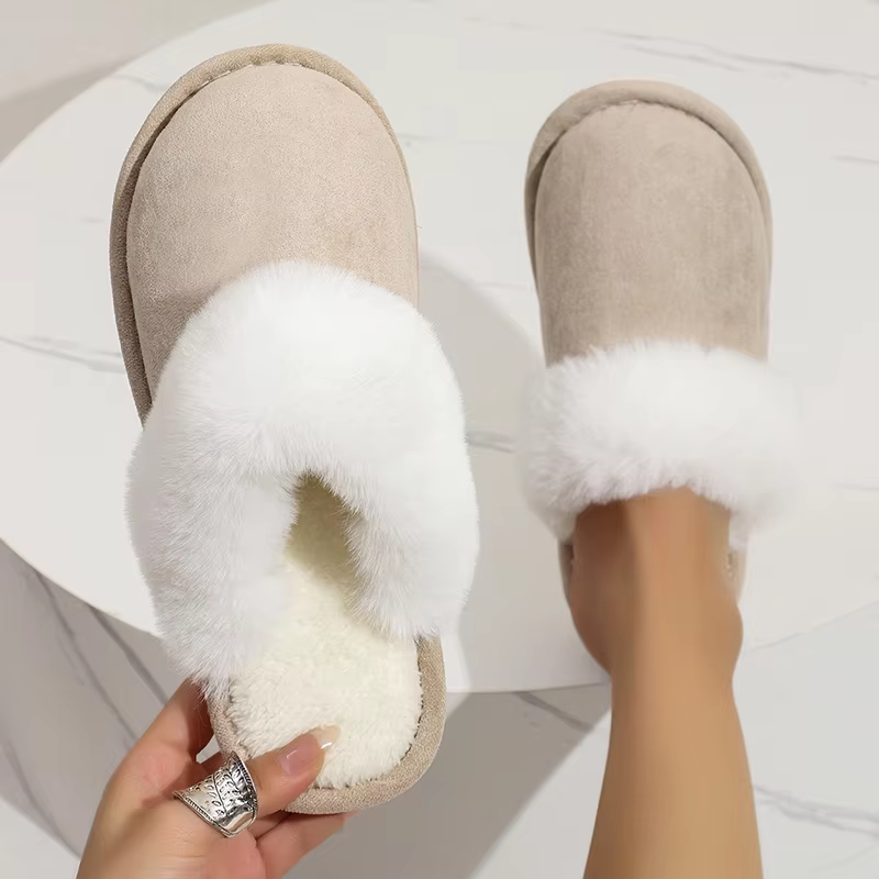 Belina | Chaussons d'hiver pour femme, orteils fermés, doublure en peluche avec détails en fausse fourrure