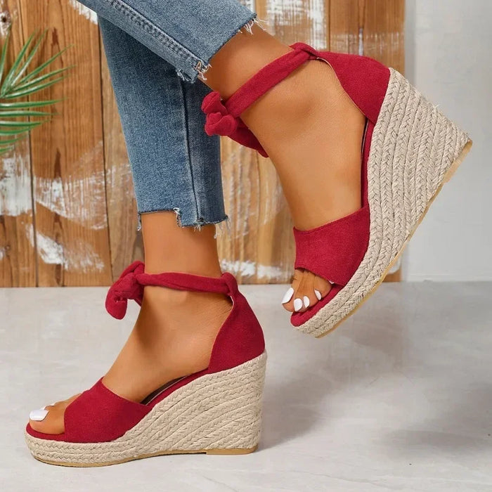 Nini | Sandales Espadrilles Rouges à Talon Compensé avec Lacets