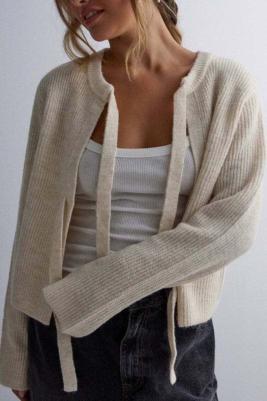 Orphélie | Cardigan en tricot à couleur unie avec fermeture à deux liens pour femme