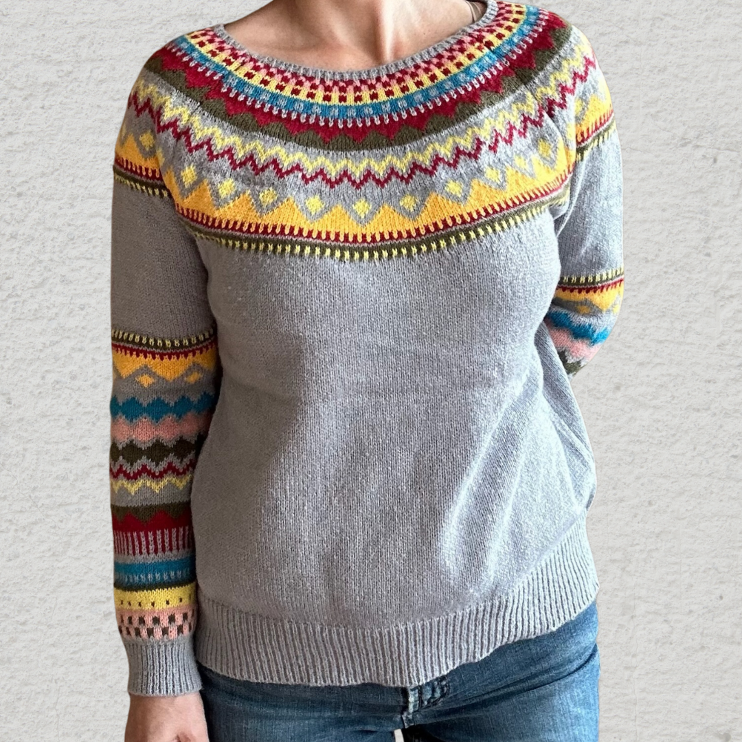 Uliva | Pull Tricoté Femme Gris avec Motifs Ethniques Colorés