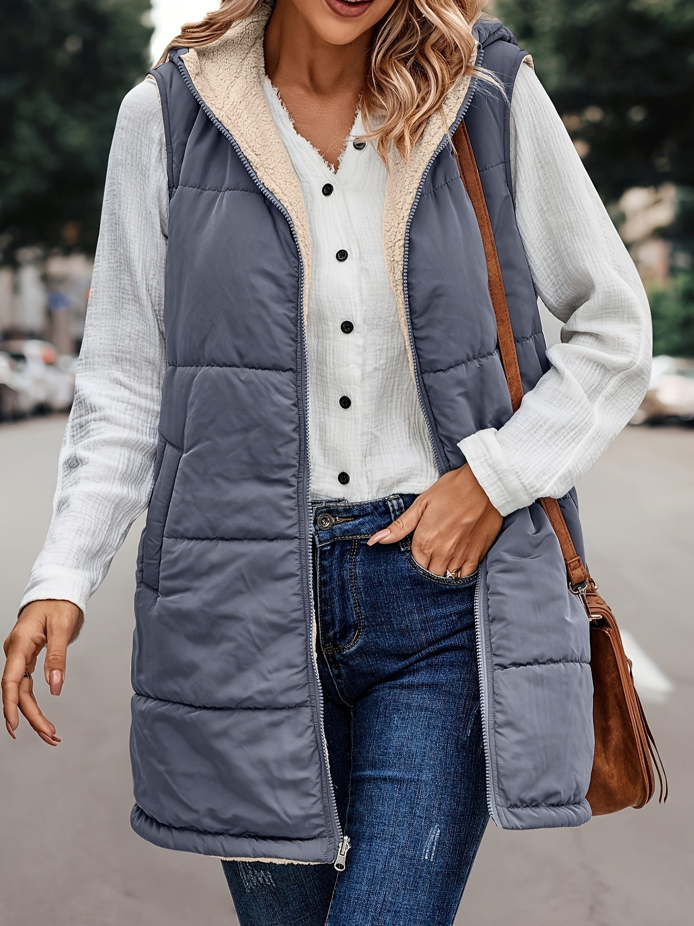 Rosine | Gilet long à capuche en molleton pour femme, zippé et de couleur unie