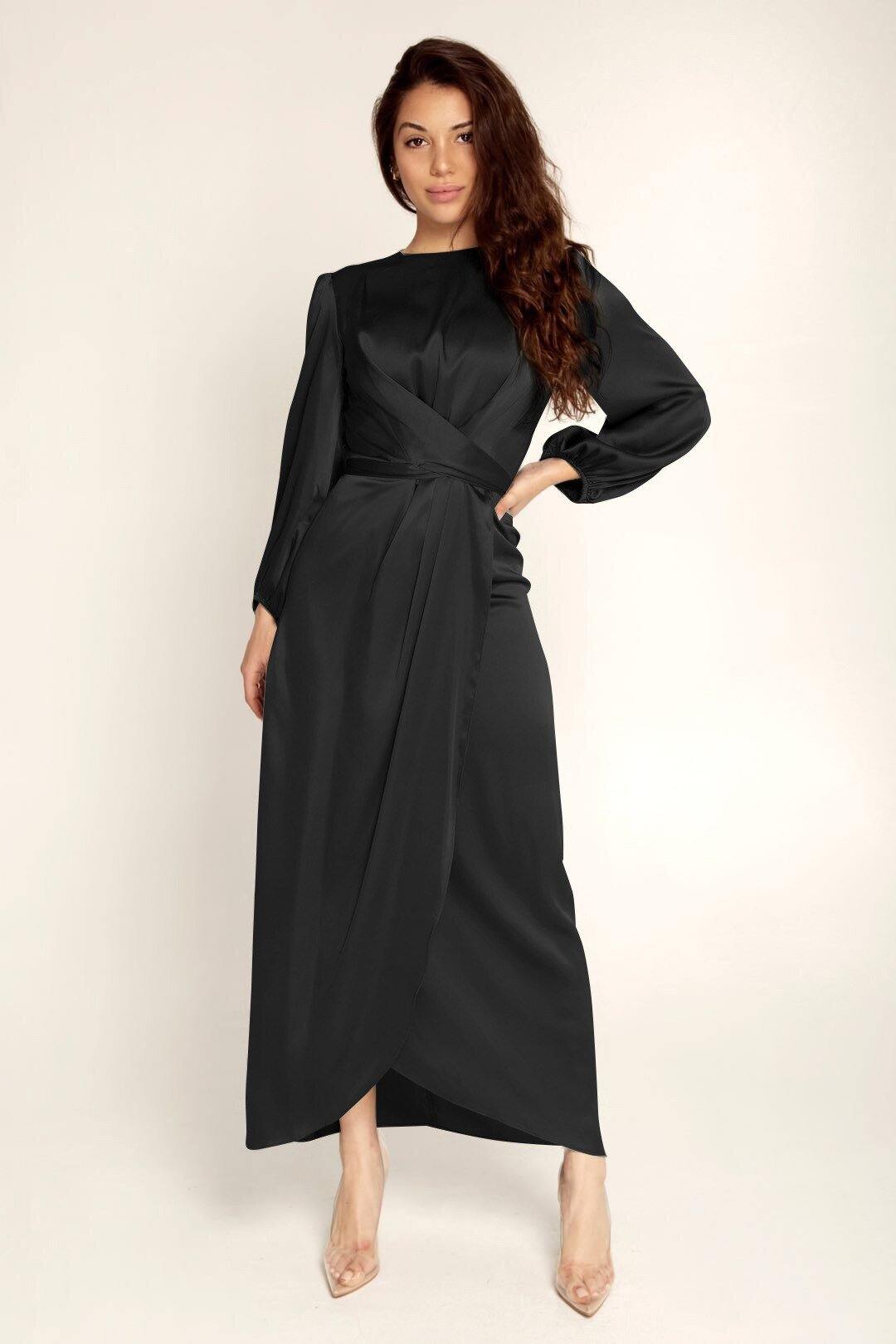 Yvelyne | Robe Longue Satinée Enveloppante avec Manches Bouffantes et Nœud au Dos