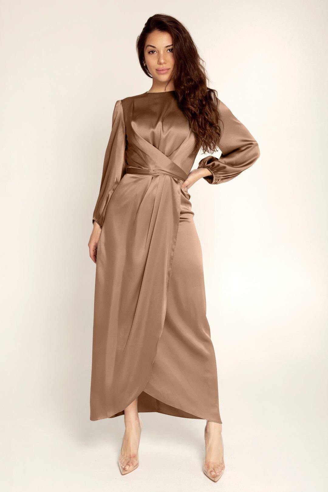 Yvelyne | Robe Longue Satinée Enveloppante avec Manches Bouffantes et Nœud au Dos