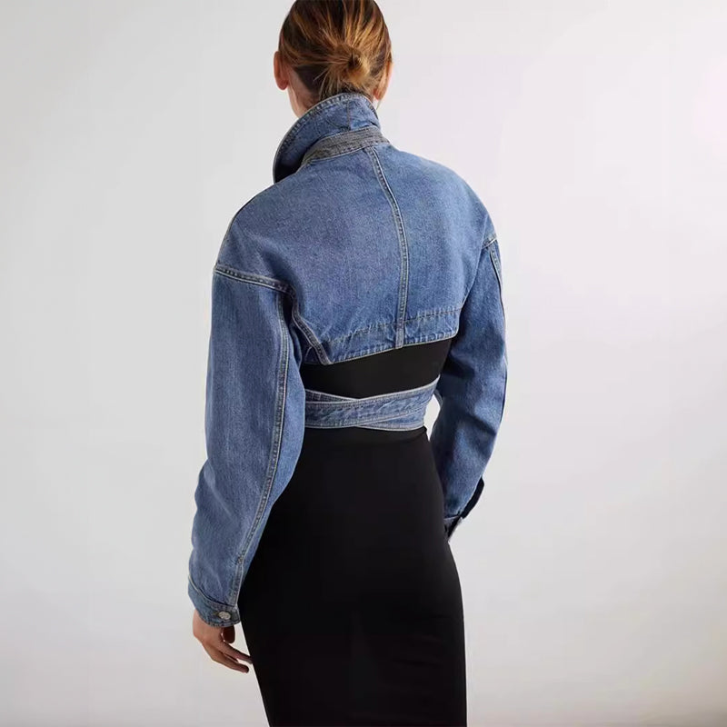 Eloise | Veste en Jean Asymétrique Courte avec Ceinture Ajustable