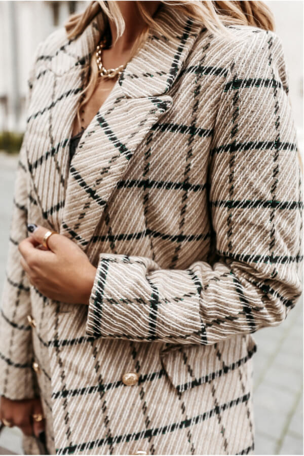 Zoéline | Manteau Vintage à Carreaux Double Boutonnage avec Col Revers – Élégant et Ajusté pour Femme