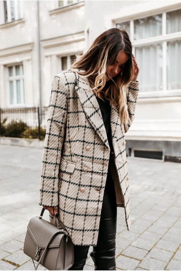 Zoéline | Manteau Vintage à Carreaux Double Boutonnage avec Col Revers – Élégant et Ajusté pour Femme