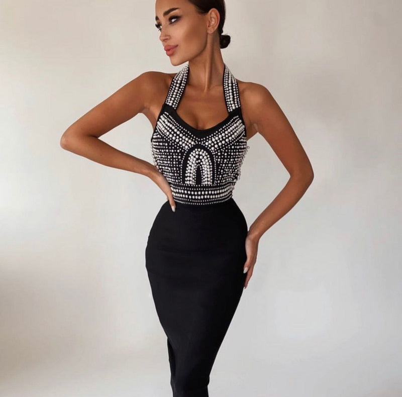 Séraphie | Robe Bodycon Halter avec Détails de Perles