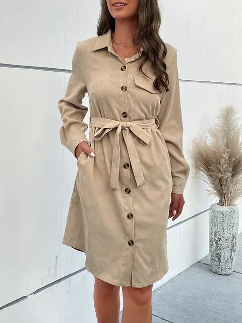 Émilia | Robe Midi Femme à Manches Longues, Col Revers, Boutonnée avec Ceinture à la Taille