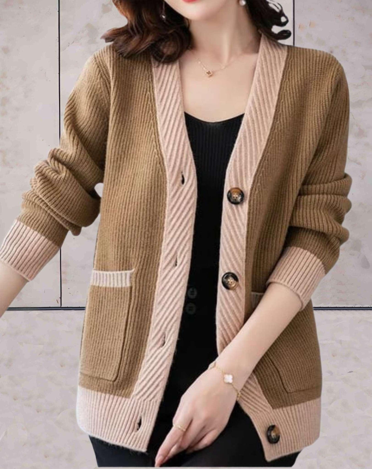 Josey | Cardigan Bicolore à Col en V Boutonné avec Poches Latérales