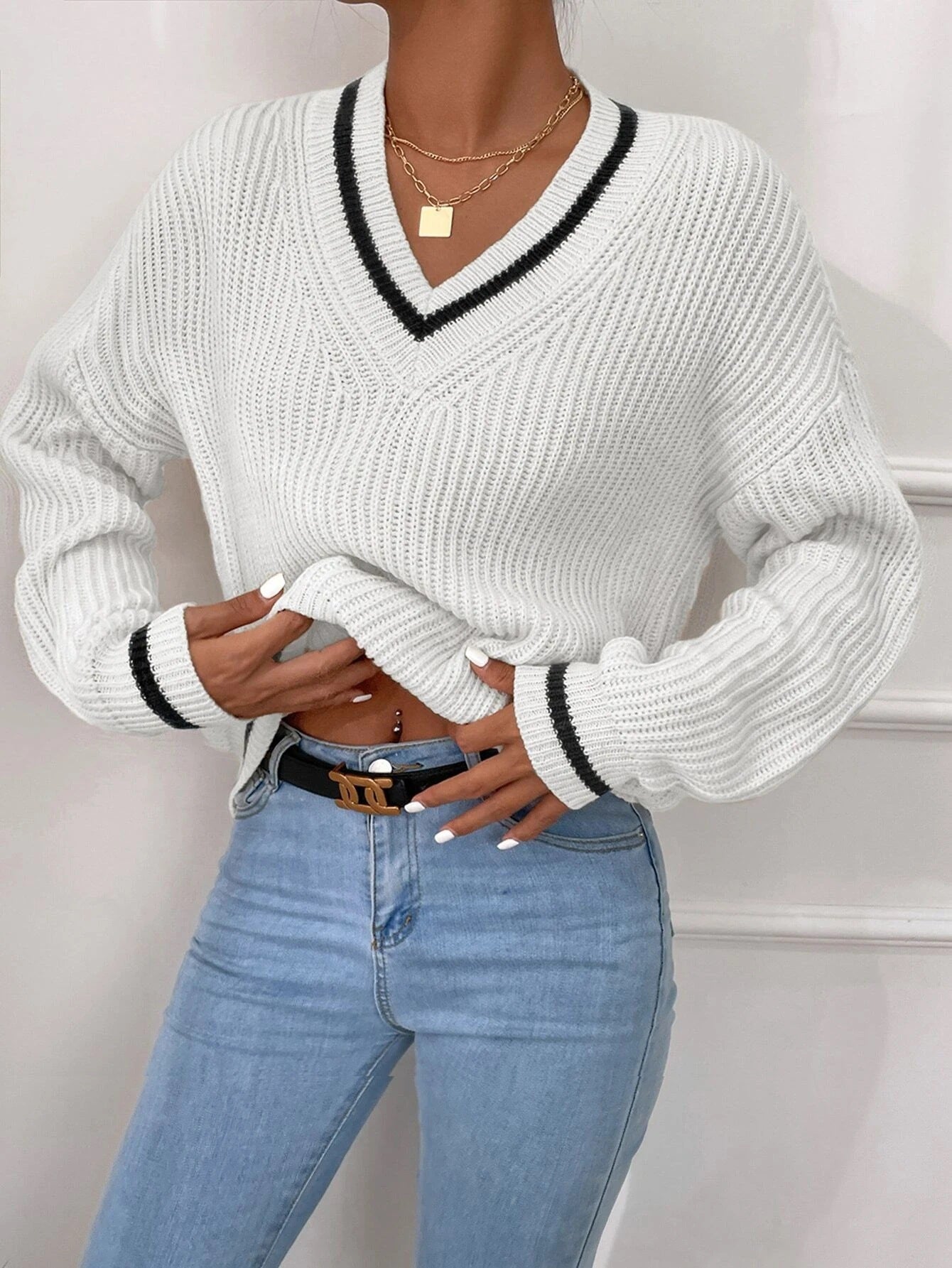 Stinova | Pull Tricoté à Col V Élégant pour Femme – Confort et Style Intemporel