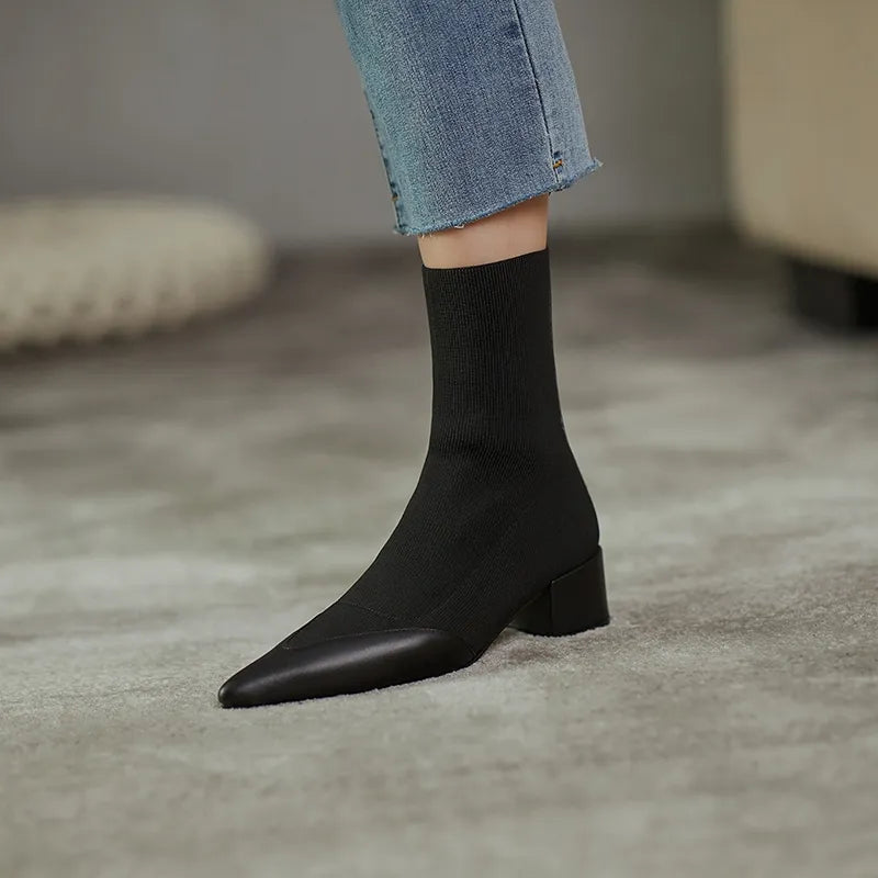 Aélia | Bottines Chaussettes Femme – Bout Pointu, Talon Bloc & Confort Élégant