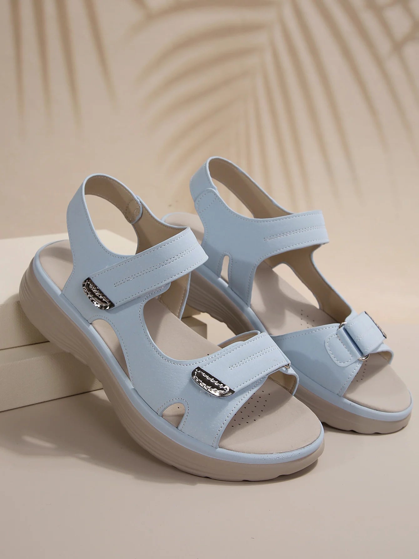 Gracienne | Sandales Orthopédiques Classiques à Straps Velcro pour Femme