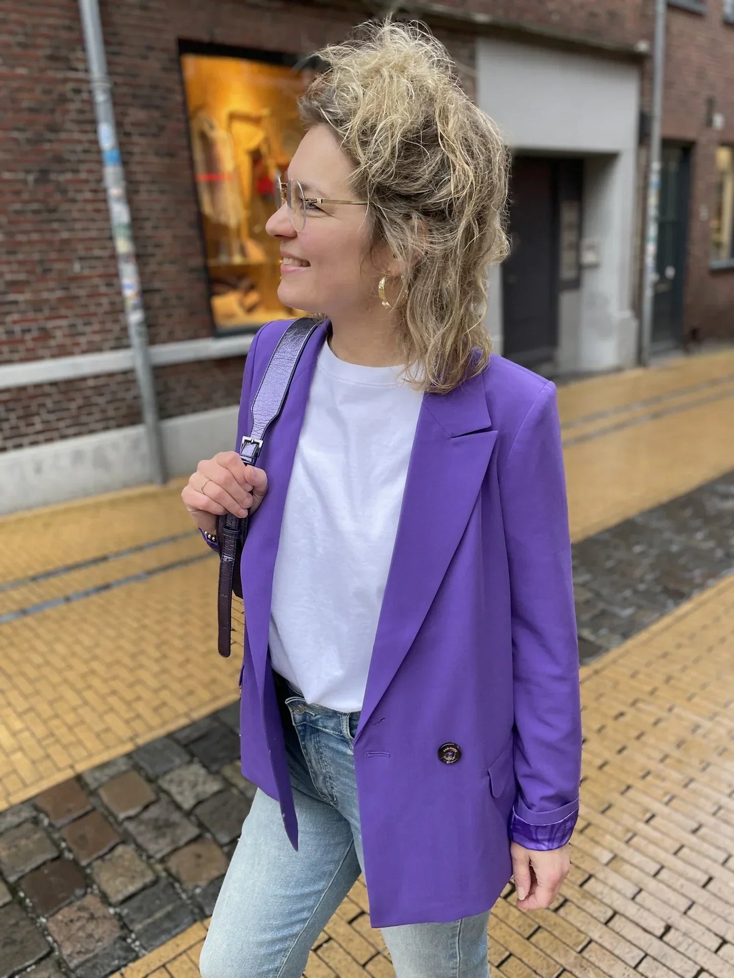 Élégant Blazer Violet - Sophistication et Couleur pour Toutes les Occasions