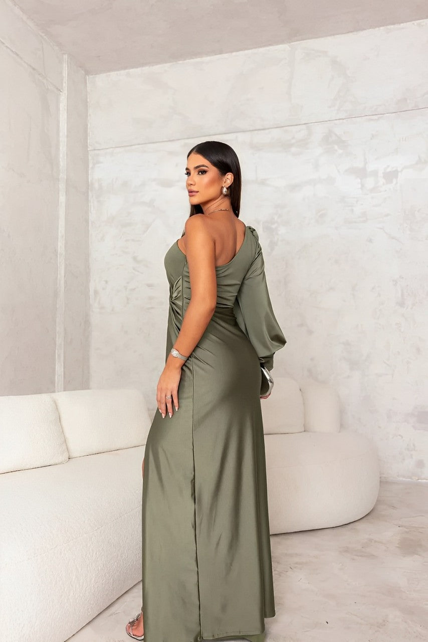 Tessalia | Robe Maxi Satinée à Épaule Dégagée, Style Unique, Coupe Bodycon avec Fente Haute